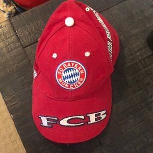 FC Bayern Munchen snap back hat